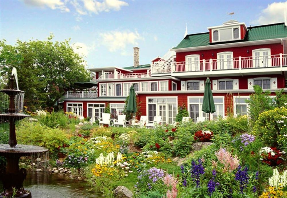 Quebec from Montreal to Quebec City via Gaspesie
